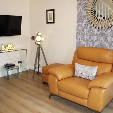 City Centre Town House With Riverside Views And Free Parking 1Bak York Exteriér fotografie