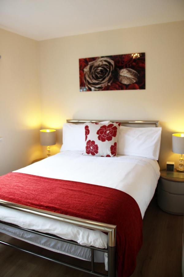 City Centre Town House With Riverside Views And Free Parking 1Bak York Exteriér fotografie
